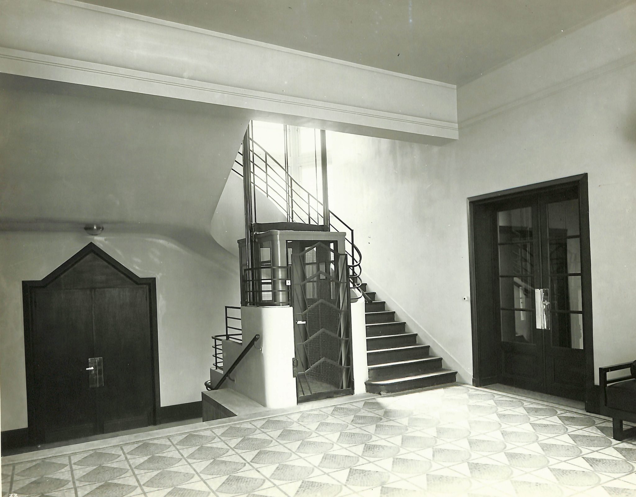 Hall de l'IBPC-n°33-© Archives IBPC:Photo Chevojon